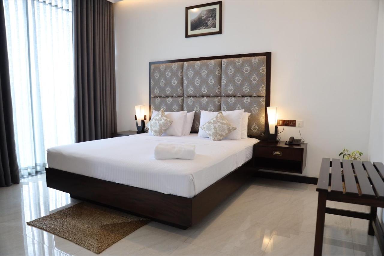 Riverbank Resort 加姆波勒 外观 照片
