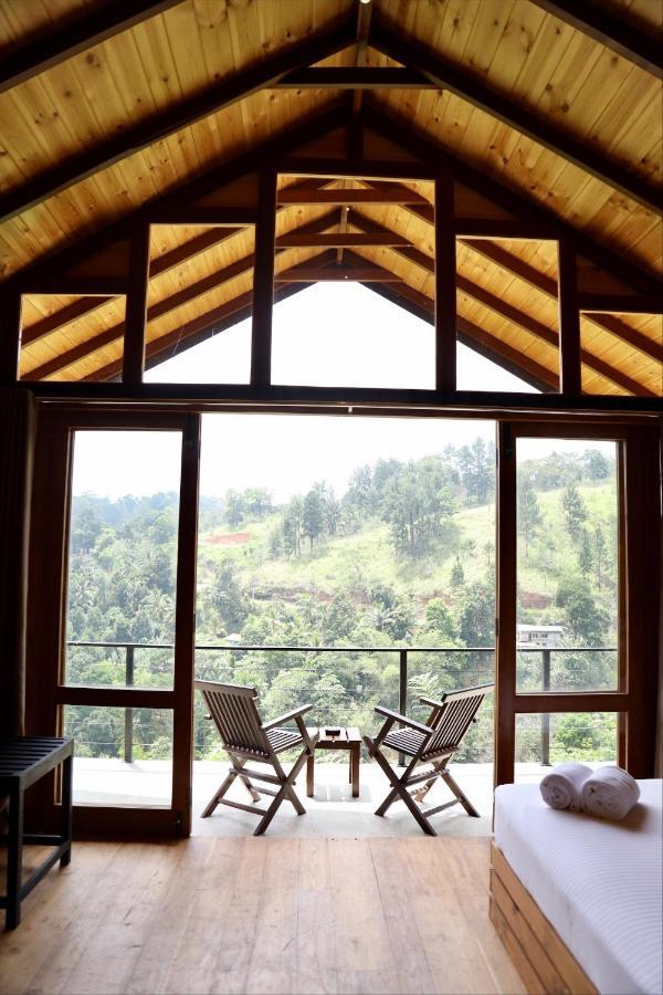 Riverbank Resort 加姆波勒 外观 照片