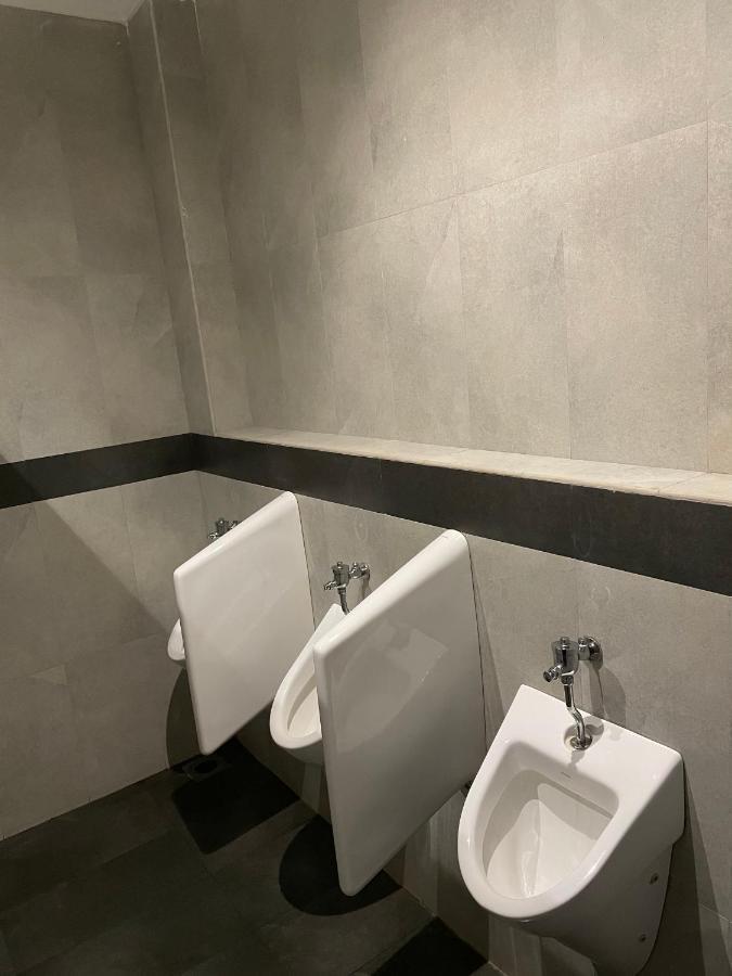 Riverbank Resort 加姆波勒 外观 照片
