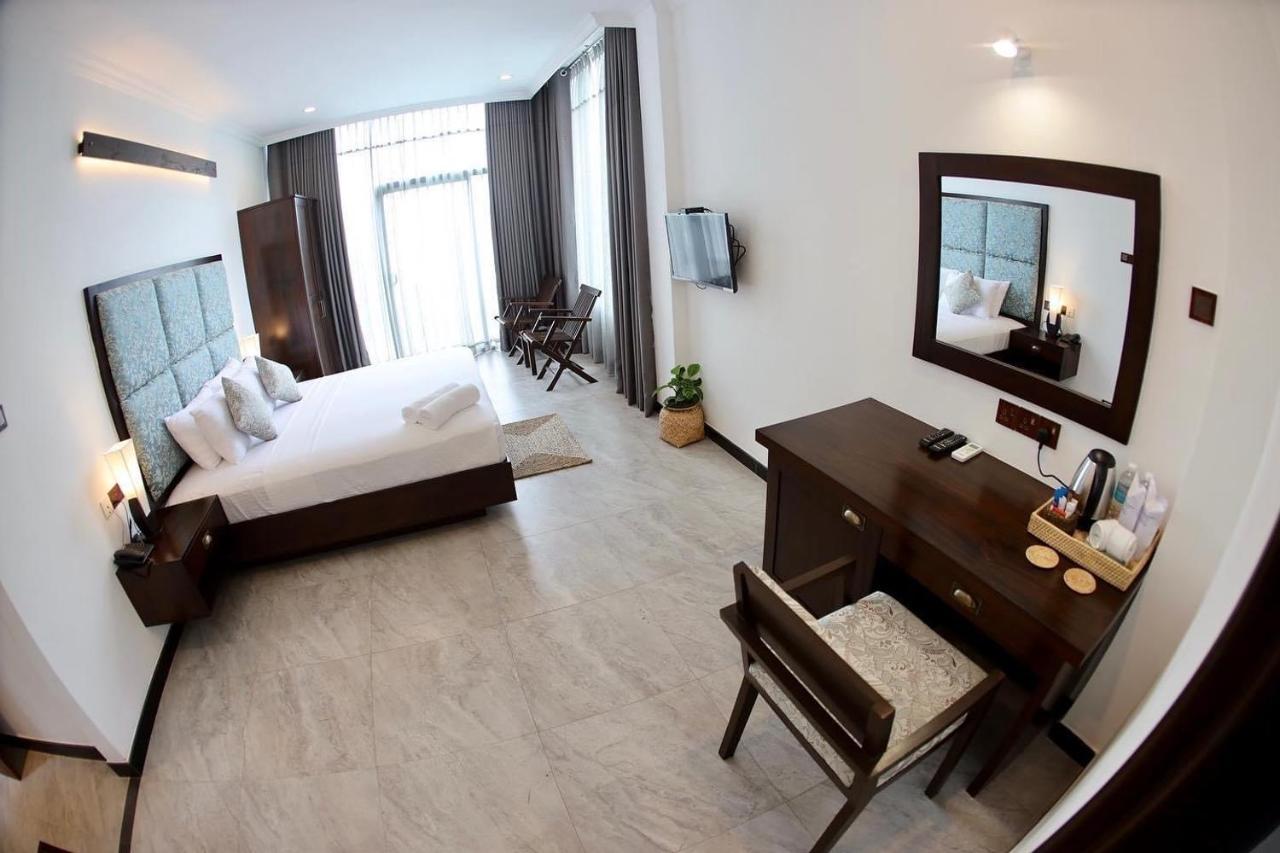 Riverbank Resort 加姆波勒 外观 照片