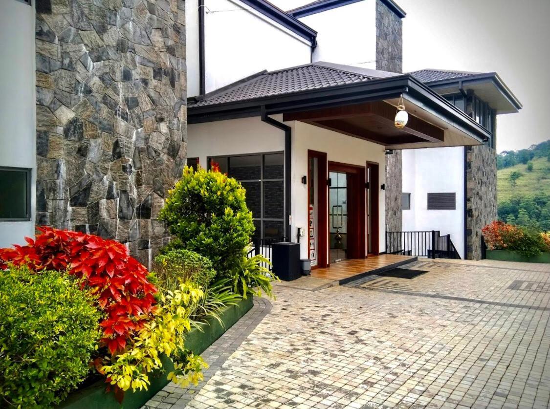 Riverbank Resort 加姆波勒 外观 照片